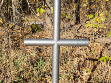 Everlasting Cross Silver Vein memorial cross 