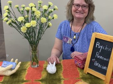 Alison Stanton doing psychic readings and healings at the Body Mind Spirit Fair