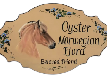 Horse plaque with portrait painting and floral design