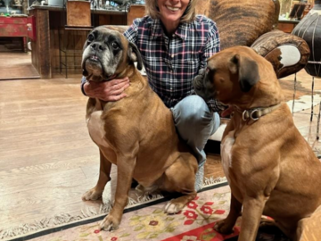In Home Pet Sitter Linn Creek Missouri