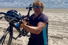 Request Quote: Loving Dog Walking in LA - Experienced Dog Walker - West Hollywood, CA