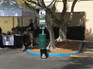 Our self-standing mobile dog station.