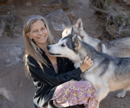 Wolf Pack Mama - Learned from Wolves - Animal Communicator - Nationwide