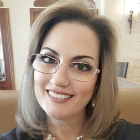 Eva Petrakis - Flight Nanny - Las Vegas, NV