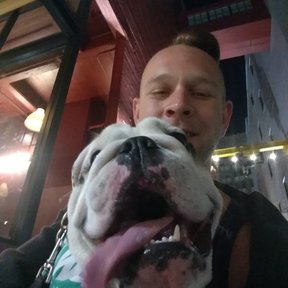 PERSONAL Dog Walker in Downtown - Los Angeles, CA